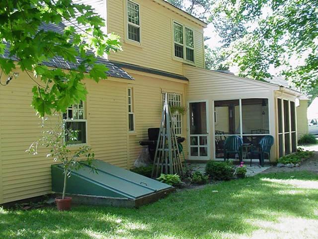 Exterior 02